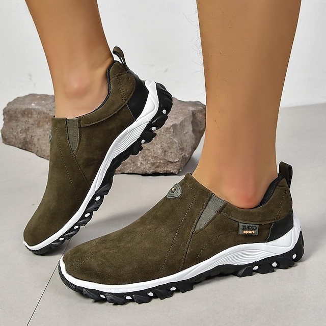 Men's Canvas Slip-On Outdoor Hiking Shoes 鈥?Non-Slip Lightweight Trail Shoes for Walking and Climbing