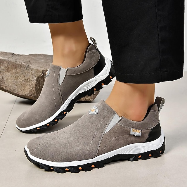 Men's Canvas Slip-On Outdoor Hiking Shoes 鈥?Non-Slip Lightweight Trail Shoes for Walking and Climbing
