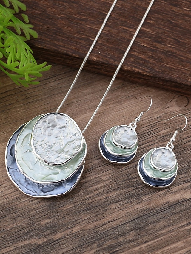Women's Bohemian Layered Pendant Necklace and Dangle Earrings Set 鈥?Iridescent Shell Design, Statement Jewelry for Casual, and Party Outfits