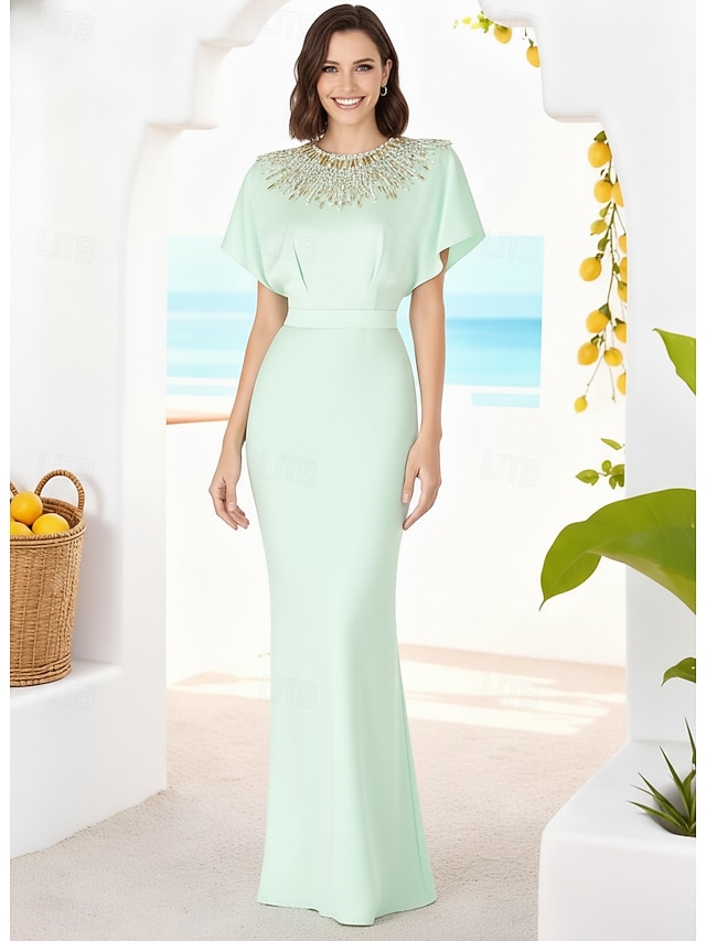 Sheath / Column Floor Length Evening Gown Elegant Short Sleeve Crew Neck Wedding Formal Satin with Crystals Beading