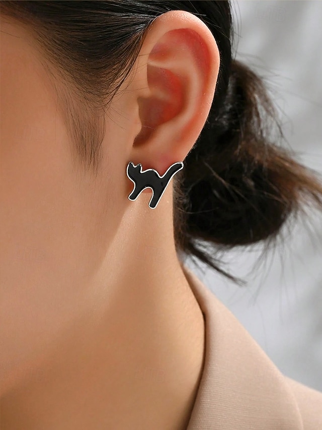 Women's Halloween Black Cat Earrings 鈥?Cute Stud and Cartoon Design, Spooky Fun Jewelry for Costume Party & Daily Wear