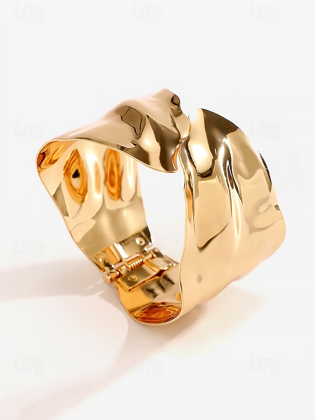 Gold Plated Iron Wavy Cuff Bracelet 鈥?Bold and Elegant Statement Jewelry for Women