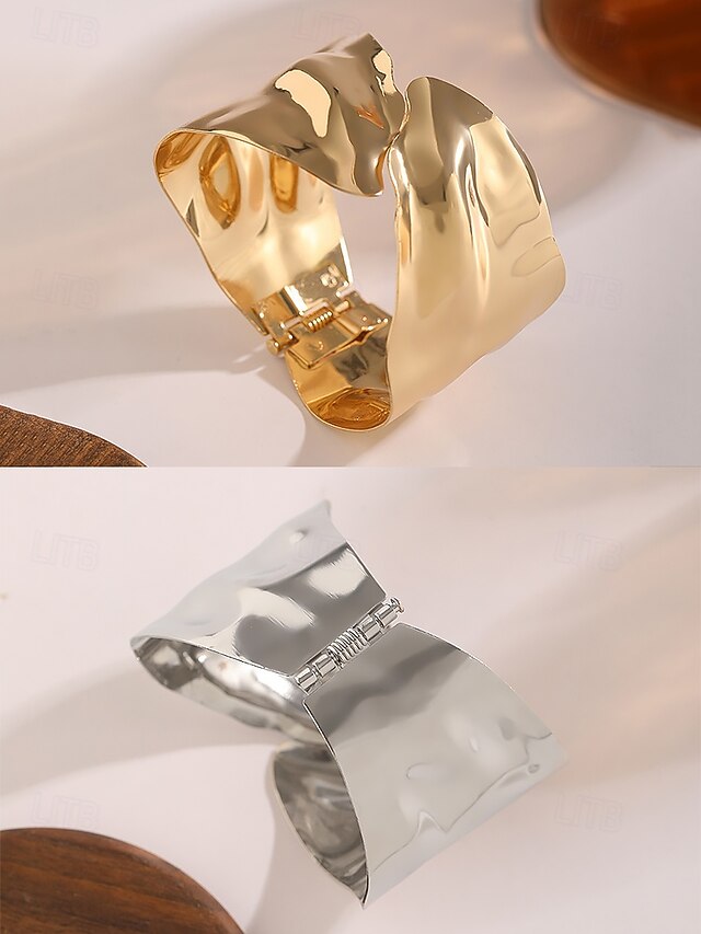 Gold Plated Iron Wavy Cuff Bracelet 鈥?Bold and Elegant Statement Jewelry for Women