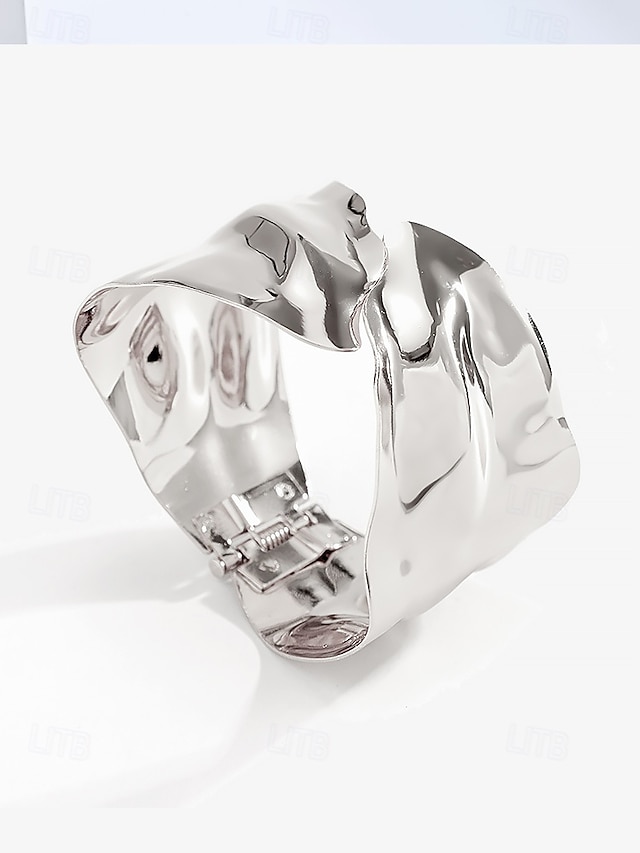 Gold Plated Iron Wavy Cuff Bracelet 鈥?Bold and Elegant Statement Jewelry for Women